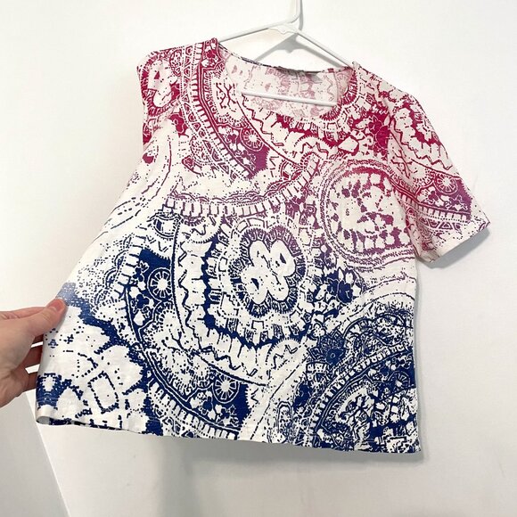 CHICO'S 2 White Pink Purple Blue Ombre Gradient Boho Printed Cotton Tee T-Shirt - Picture 8 of 12